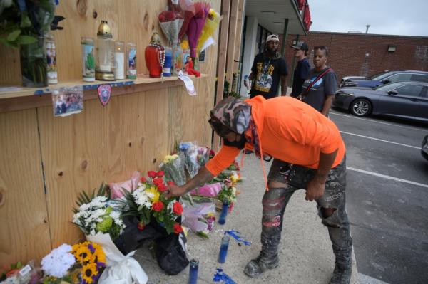 Memorial at Long Island nail salon. 